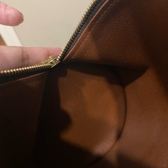 Authentic Louis Vuitton papillion 30 with mini - Picture 9 of 12